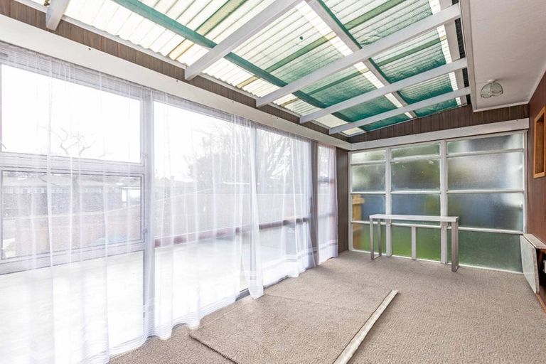 Photo of property in 50 Pahiatua Street, Hokowhitu, Palmerston North, 4410