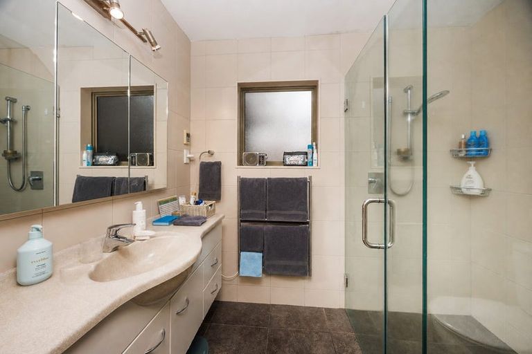 Photo of property in 63 Pitama Road, Awapuni, Palmerston North, 4412