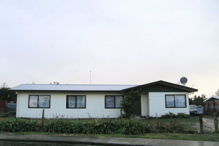 Photo of property in 14 Kingsley Place, Flaxmere, Hastings, 4120