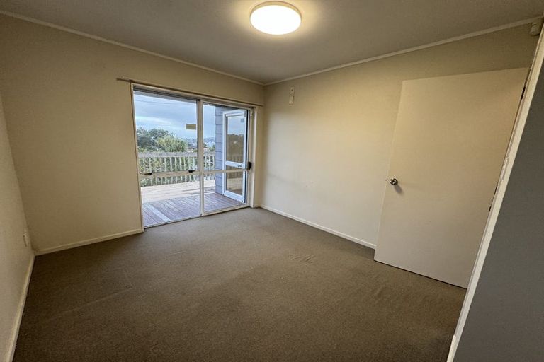 Photo of property in 26 Weldene Avenue, Glenfield, Auckland, 0629