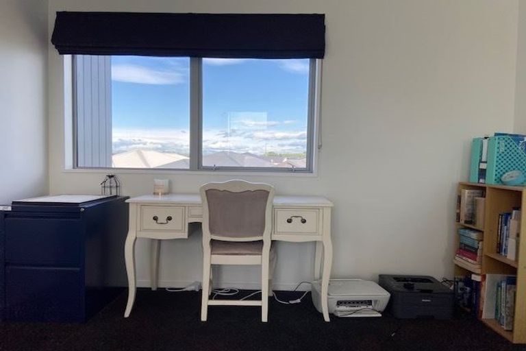 Photo of property in 3 William Dawson Crescent, Wigram, Christchurch, 8025