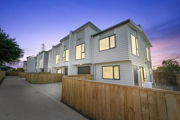 Photo of property in 24b Aurea Avenue, Pakuranga, Auckland, 2010