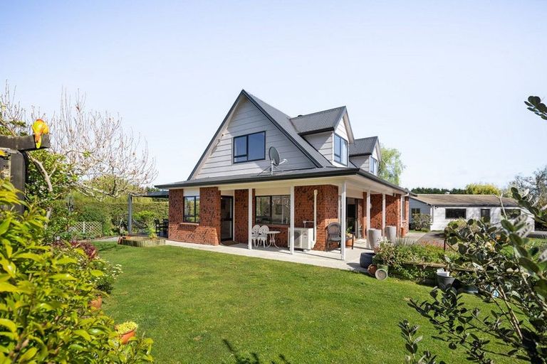 Photo of property in 166 Racecourse Road, Cambridge, 3493