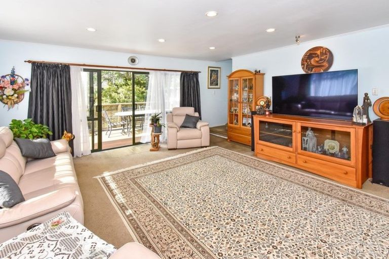Photo of property in 5a Trimmer Terrace, Papatoetoe, Auckland, 2025
