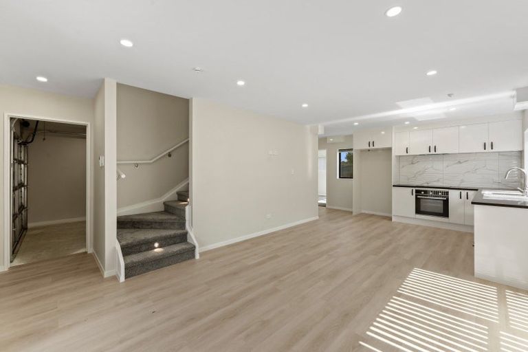 Photo of property in 4c Burbank Avenue, Manurewa, Auckland, 2102