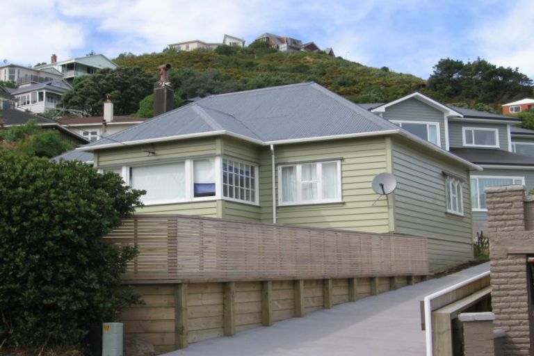 Photo of property in 9 Liffey Street, Island Bay, Wellington, 6023