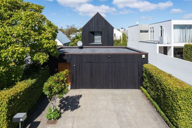 Photo of property in 20 Peacock Street, Christchurch Central, Christchurch, 8013