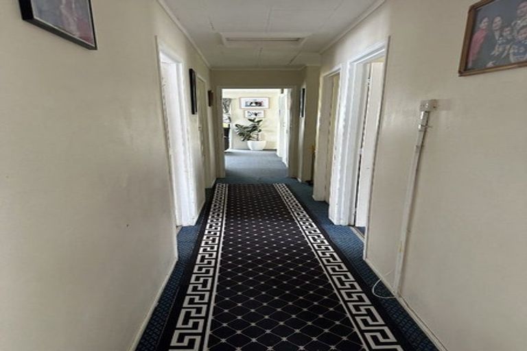 Photo of property in 8 Carey Place, Otara, Auckland, 2023