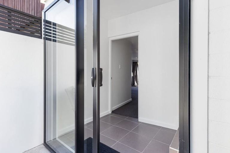 Photo of property in 2/67a Saint Albans Street, St Albans, Christchurch, 8014
