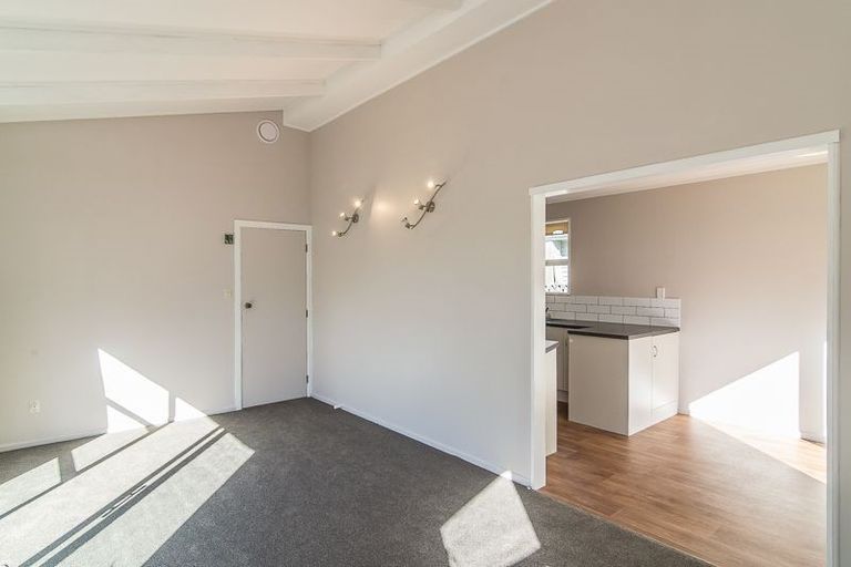 Photo of property in 39 Gray Avenue, Paraparaumu Beach, Paraparaumu, 5032