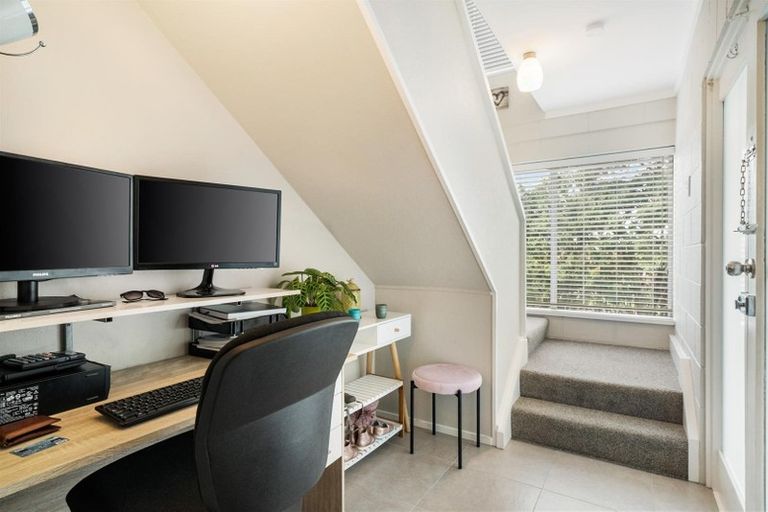 Photo of property in 1/131 Glamorgan Drive, Torbay, Auckland, 0630