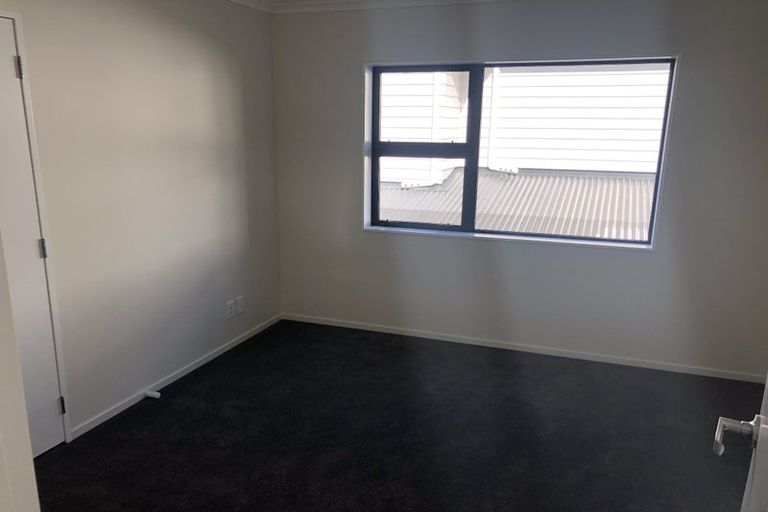 Photo of property in 59 Melksham Drive, Churton Park, Wellington, 6037