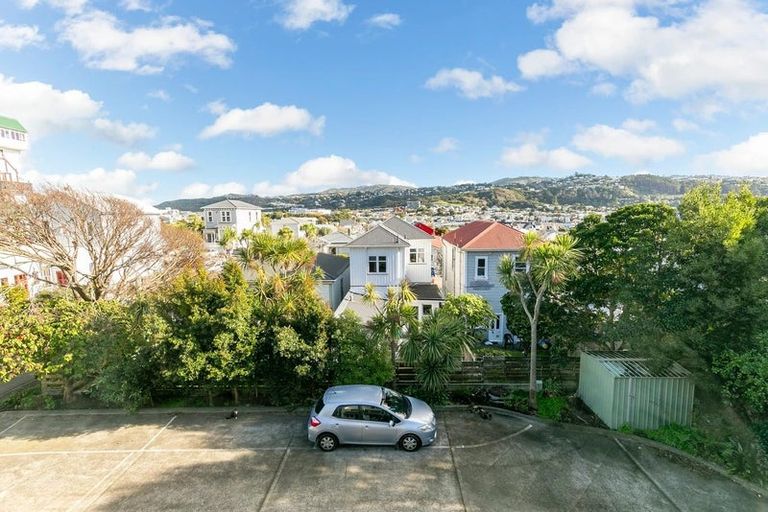 Photo of property in 33u1 Hiropi Street, Newtown, Wellington, 6021