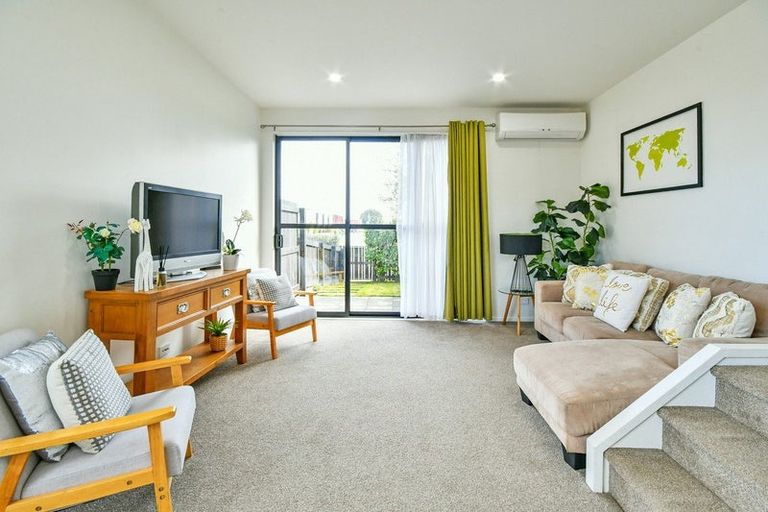 Photo of property in 23 Alliance Lane, Papakura, 2110