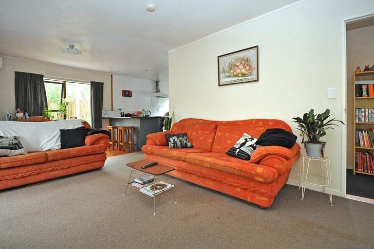 Photo of property in 8 Springtime Crescent, Stanmore Bay, Whangaparaoa, 0932