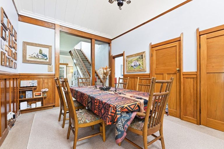 Photo of property in 52 Parsons Street, Saint Johns Hill, Whanganui, 4501