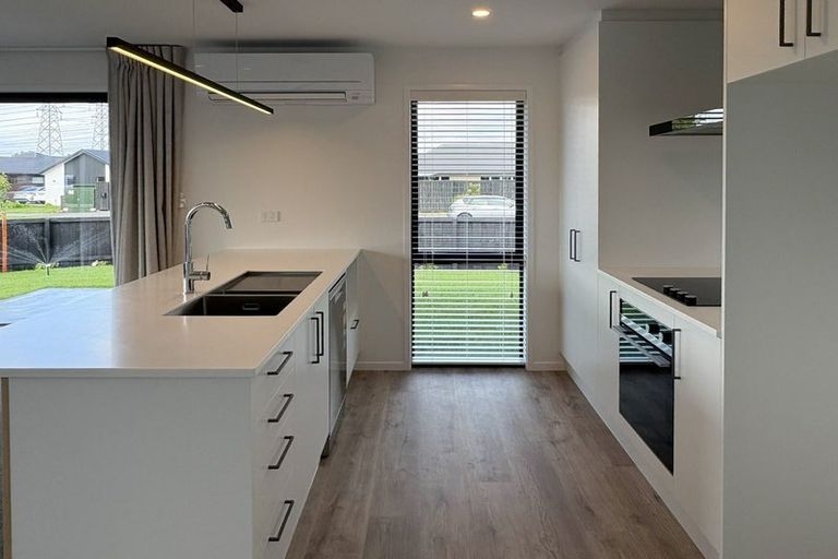 Photo of property in 1 Hunia Place, Yaldhurst, Christchurch, 8042