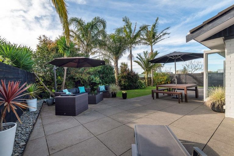 Photo of property in 191 Glamorgan Drive, Torbay, Auckland, 0630