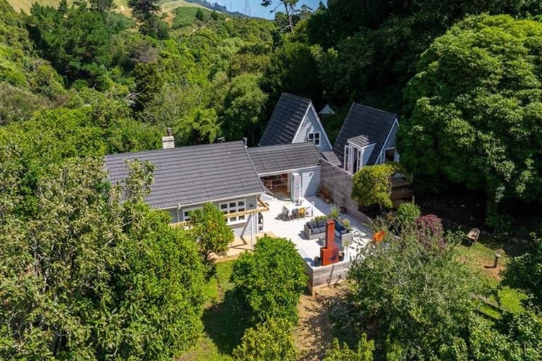 Photo of property in 215 Takapu Road, Takapu Valley, Wellington, 5028