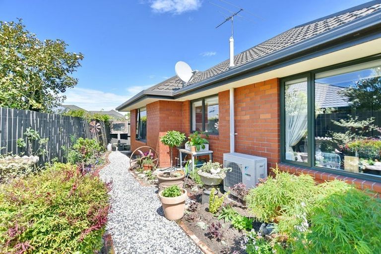 Photo of property in 17f Matawai Close, Rangiora, 7400
