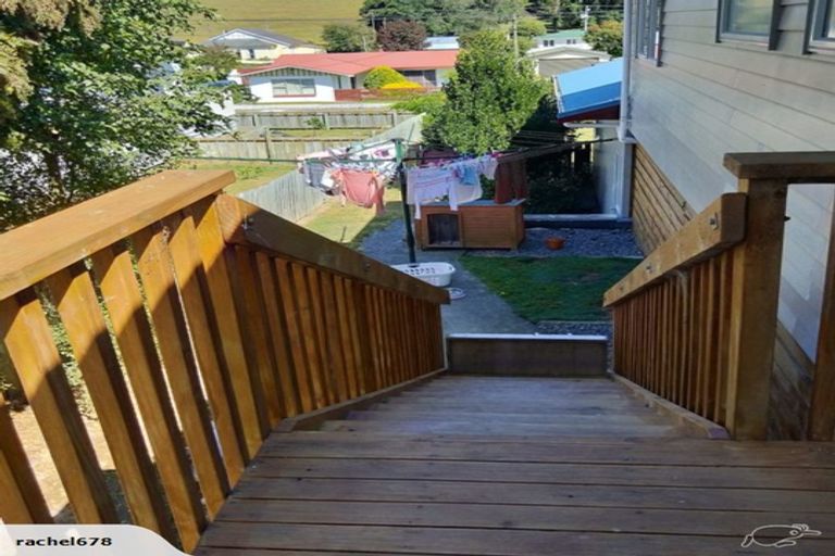 Photo of property in 21 Watts Street, Waipawa, 4210