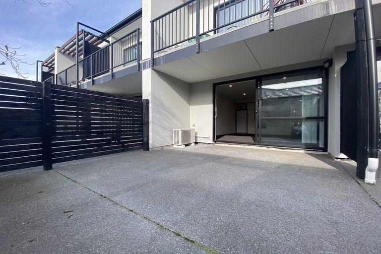 Photo of property in 3/33 Wyon Street, Linwood, Christchurch, 8062