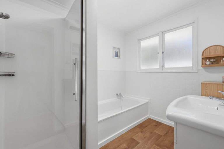 Photo of property in 28 Durham Street, Mornington, Dunedin, 9011