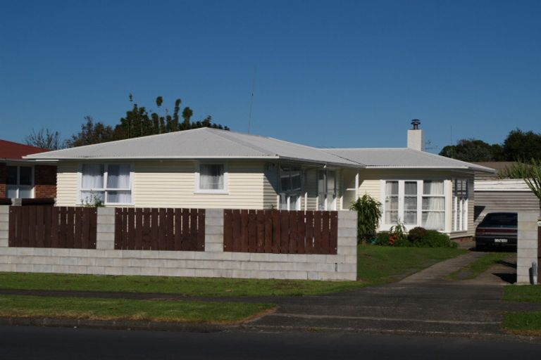 Photo of property in 174 Buckland Road, Mangere East, Auckland, 2024