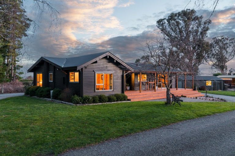 Photo of property in 189 Carrs Road, Loburn, Rangiora, 7472