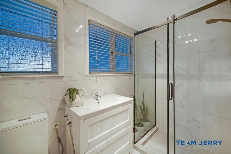 Photo of property in 1/23 Porchester Road, Papakura, 2110