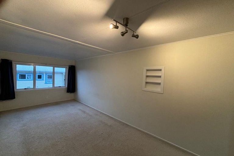 Photo of property in 33 Essex Street, Vogeltown, New Plymouth, 4310