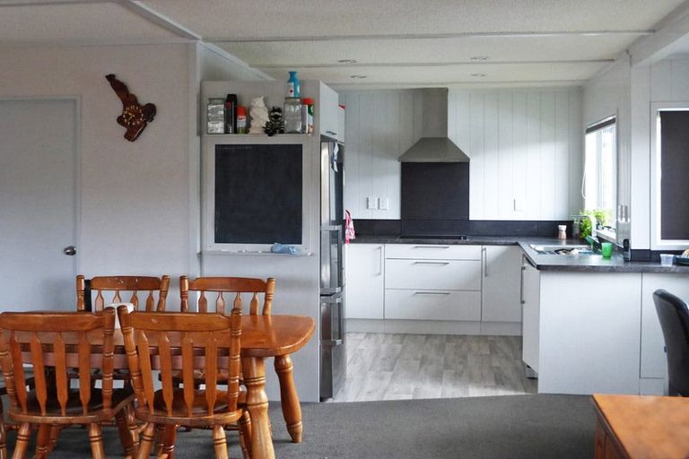 Photo of property in 126a Mayfair Avenue, Whangamata, 3620