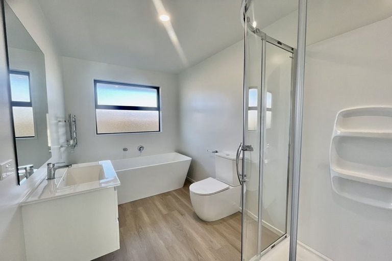 Photo of property in 10 Rudd Street, Woodend, 7691