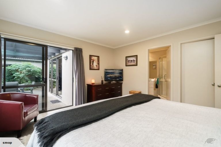 Photo of property in 18 Ohope Place, Papamoa Beach, Papamoa, 3118