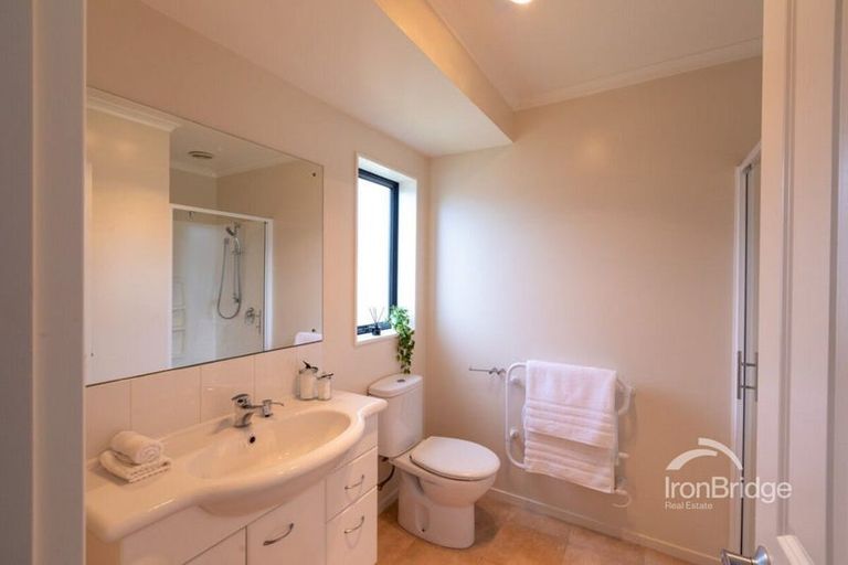 Photo of property in 13 Percy Kinsman Crescent, Riverstone Terraces, Upper Hutt, 5018