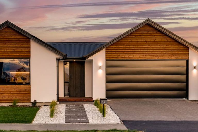 Photo of property in 43 Gammack Drive, Halswell, Christchurch, 8025