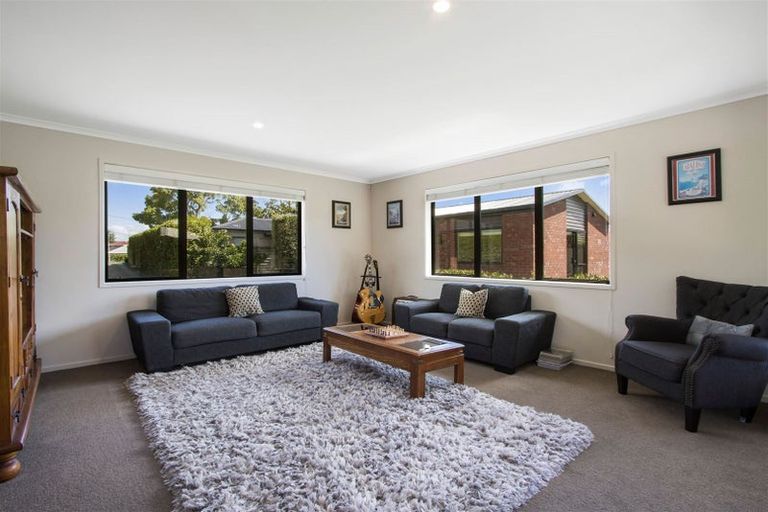 Photo of property in 48 Kayelene Place, Omokoroa, 3114