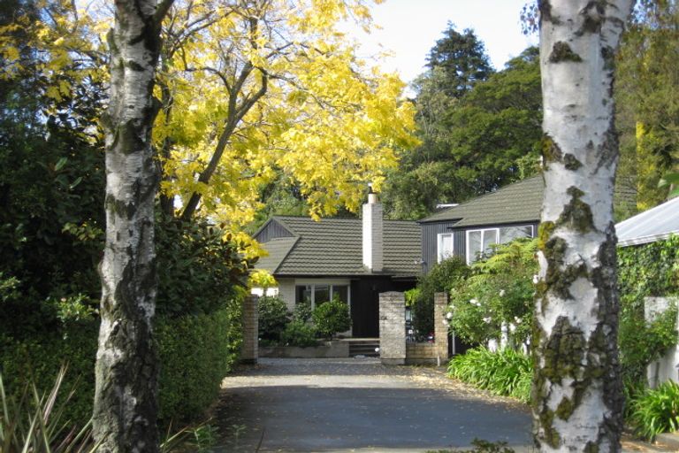 Photo of property in 10b Chevron Place, Ilam, Christchurch, 8041