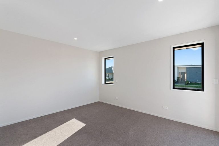 Photo of property in 2 Lock Crescent, Kaiapoi, 7630