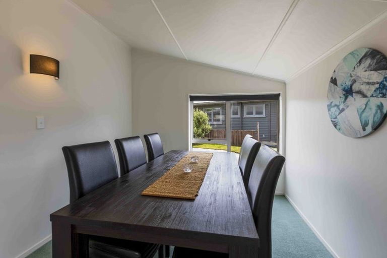 Photo of property in 11 Otatara Road, Taradale, Napier, 4112
