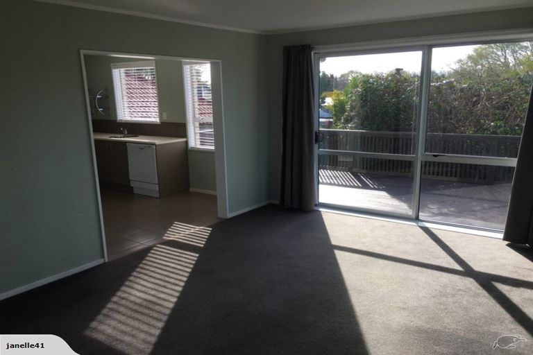 Photo of property in 1/6 Timbertop Lane, Saint Martins, Christchurch, 8022