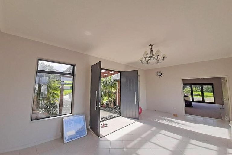 Photo of property in 38 Lauren Grove, Papakura, 2582