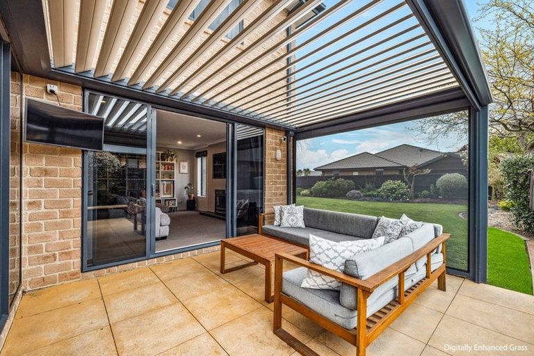 Photo of property in 21 Kohi Drive, Parklands, Christchurch, 8083