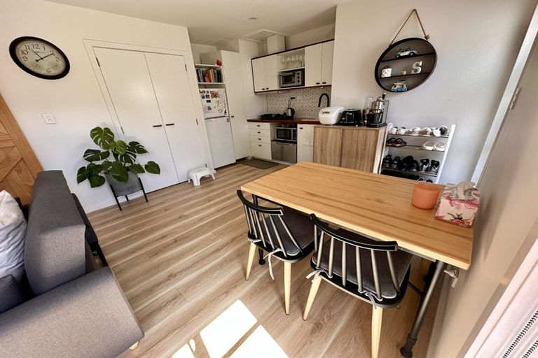 Photo of property in 2/160a Bayswater Avenue, Bayswater, Auckland, 0622