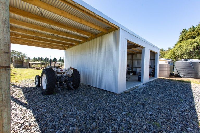 Photo of property in 680 Laws Road, Dannevirke, 4978