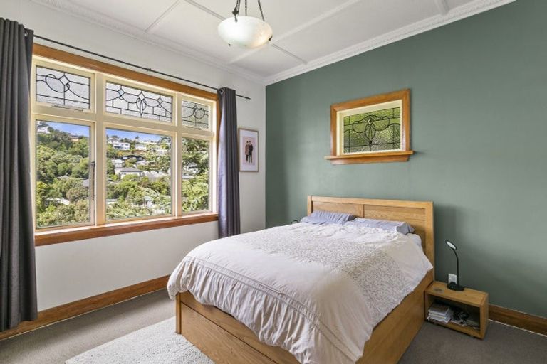 Photo of property in 133 Newlands Road, Newlands, Wellington, 6037