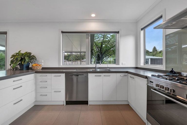 Photo of property in 4 Cherry Lane, Hurdon, New Plymouth, 4310