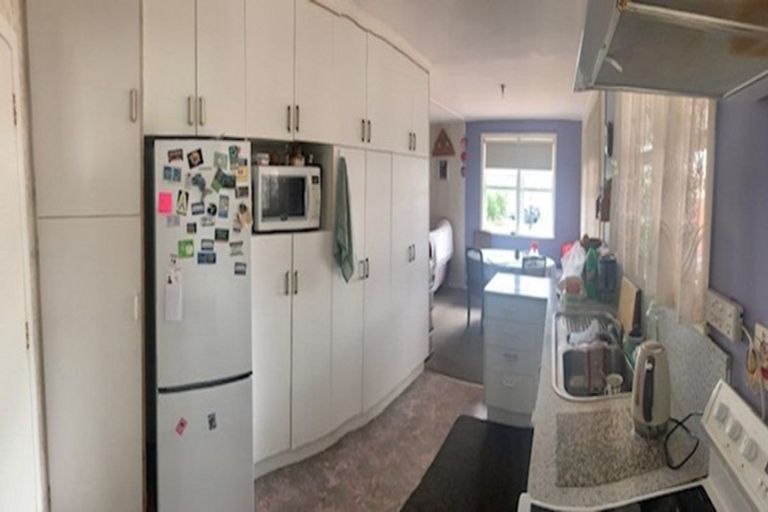 Photo of property in 19 Albion Place, Papakura, 2110