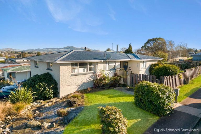 Photo of property in 10 Walker Street, East Gore, Gore, 9710