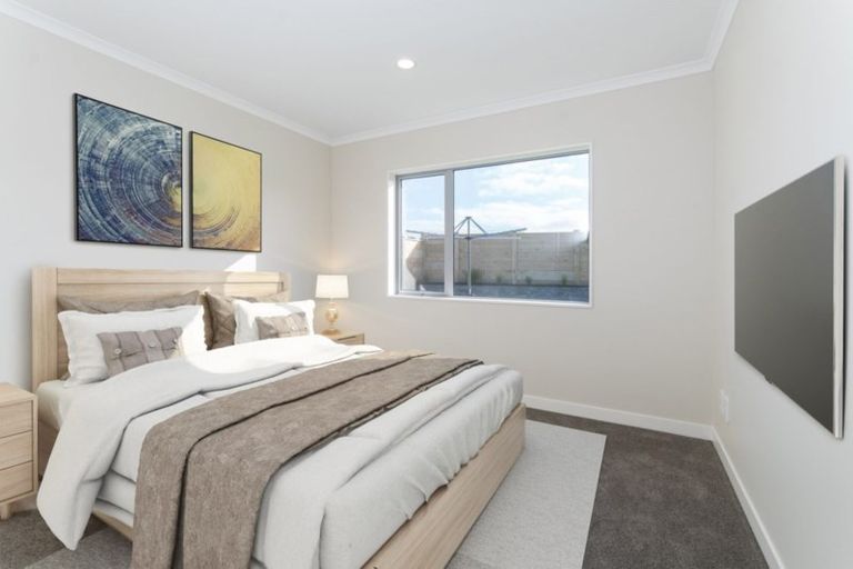 Photo of property in 18 Leebank Crescent, Riverhead, 0820